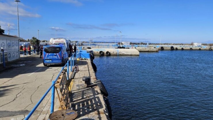 Çanakkale’de mülteci botu battı: 8 ölü